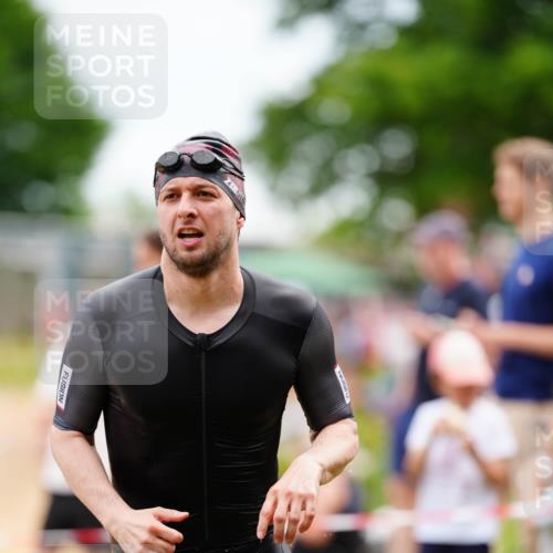 21.06.2026 - 29. Vierlanden-Triathlon LAZAROV Photography http://msf.ph/oto/9863634 21.06.2026 11:04:16 Schwimmen 632, 655, 672, 734 meine-sportfotos.de