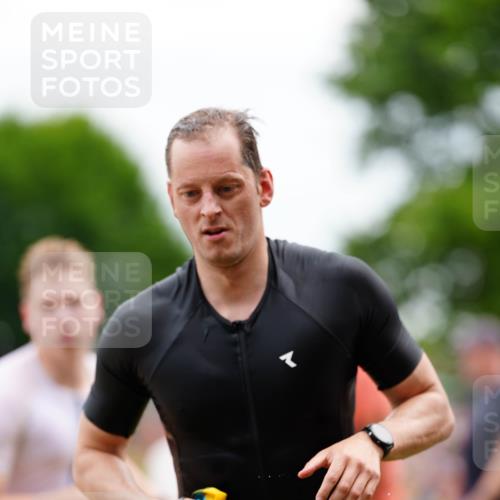 21.06.2026 - 29. Vierlanden-Triathlon LAZAROV Photography http://msf.ph/oto/9863663 21.06.2026 11:04:41 Schwimmen 17, 687, 747 meine-sportfotos.de