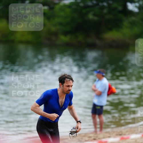 21.06.2026 - 29. Vierlanden-Triathlon LAZAROV Photography http://msf.ph/oto/9863671 21.06.2026 11:05:20 Schwimmen 680, 787 meine-sportfotos.de
