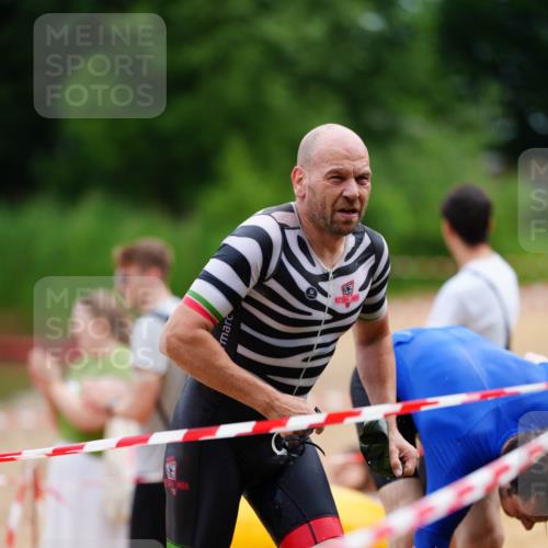 21.06.2026 - 29. Vierlanden-Triathlon LAZAROV Photography http://msf.ph/oto/9863681 21.06.2026 11:05:28 Schwimmen 633, 680, 787, 820 meine-sportfotos.de