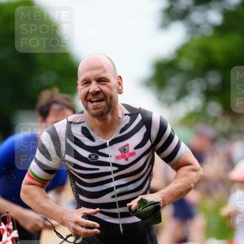 21.06.2026 - 29. Vierlanden-Triathlon LAZAROV Photography http://msf.ph/oto/9863683 21.06.2026 11:05:29 Schwimmen 633, 680, 787, 820 meine-sportfotos.de