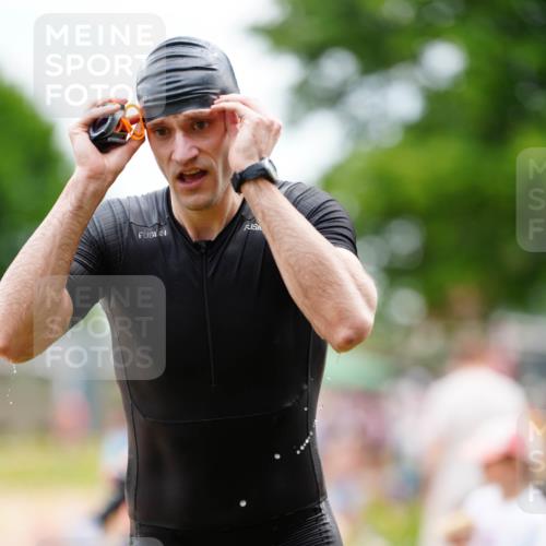 21.06.2026 - 29. Vierlanden-Triathlon LAZAROV Photography http://msf.ph/oto/9863695 21.06.2026 11:05:36 Schwimmen 633, 648, 680, 744, 787, 820 meine-sportfotos.de