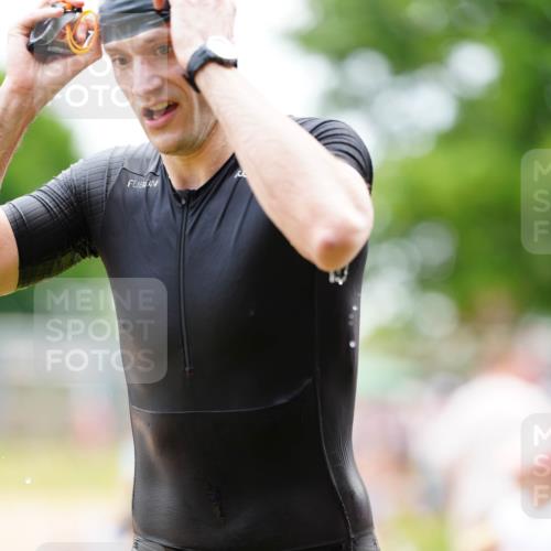 21.06.2026 - 29. Vierlanden-Triathlon LAZAROV Photography http://msf.ph/oto/9863696 21.06.2026 11:05:37 Schwimmen 633, 648, 680, 744, 820 meine-sportfotos.de