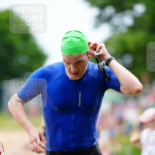 21.06.2026 - 29. Vierlanden-Triathlon LAZAROV Photography http://msf.ph/oto/9863706 21.06.2026 11:05:48 Schwimmen 636, 648, 660, 731, 744 meine-sportfotos.de