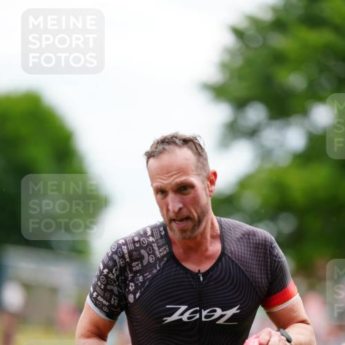21.06.2026 - 29. Vierlanden-Triathlon LAZAROV Photography http://msf.ph/oto/9863719 21.06.2026 11:06:15 Schwimmen 814 meine-sportfotos.de