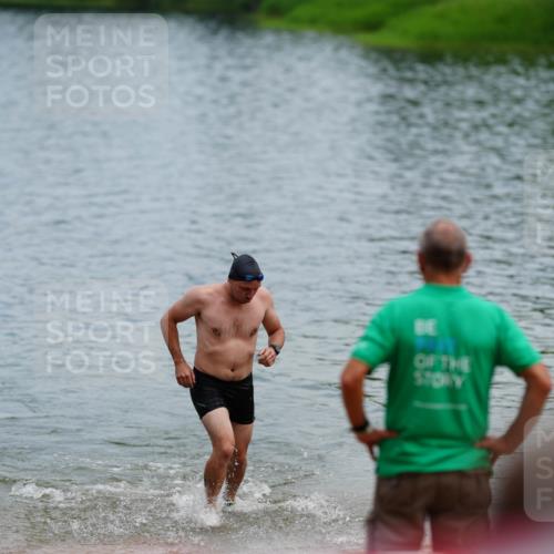 21.06.2026 - 29. Vierlanden-Triathlon LAZAROV Photography http://msf.ph/oto/9863748 21.06.2026 11:07:06 Schwimmen  meine-sportfotos.de
