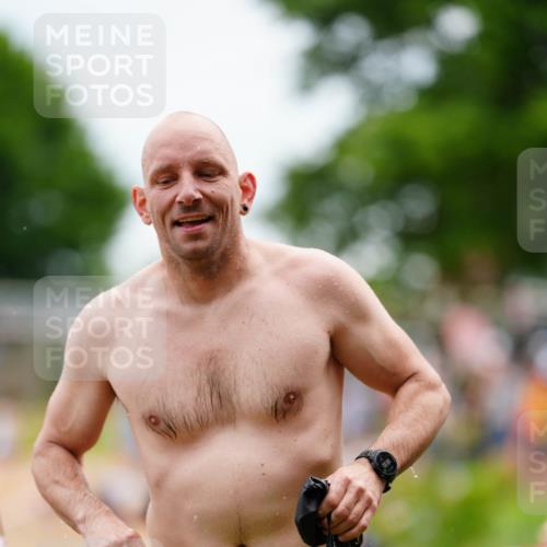 21.06.2026 - 29. Vierlanden-Triathlon LAZAROV Photography http://msf.ph/oto/9863760 21.06.2026 11:07:18 Schwimmen 684 meine-sportfotos.de