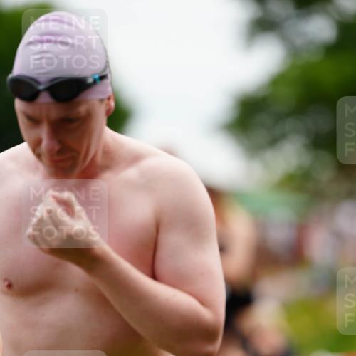 21.06.2026 - 29. Vierlanden-Triathlon LAZAROV Photography http://msf.ph/oto/9863819 21.06.2026 11:10:16 Schwimmen 741, 755, 773 meine-sportfotos.de