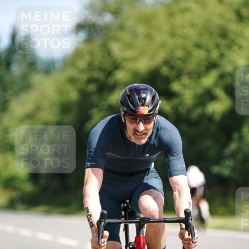 21.06.2026 - Viking Triathlon Michael Burmester http://msf.ph/oto/9863827 21.06.2026 11:42:19 Radfahren 83, 116, 118, 124, 142, 172, 331, 517, 556, 621, 661 meine-sportfotos.de
