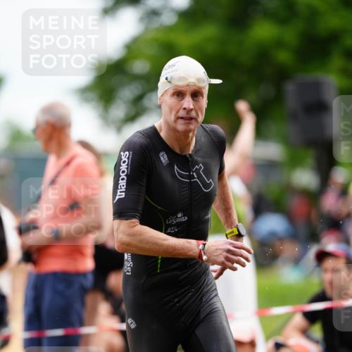21.06.2026 - 29. Vierlanden-Triathlon LAZAROV Photography http://msf.ph/oto/9863833 21.06.2026 11:10:39 Schwimmen 764, 777, 802 meine-sportfotos.de