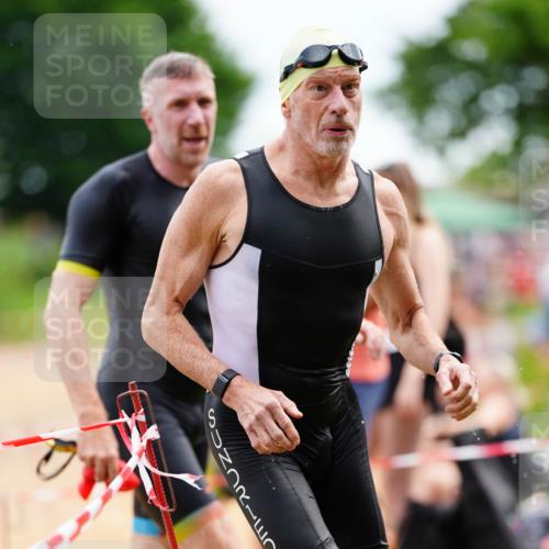 21.06.2026 - 29. Vierlanden-Triathlon LAZAROV Photography http://msf.ph/oto/9863848 21.06.2026 11:10:57 Schwimmen 756, 767, 805, 821 meine-sportfotos.de