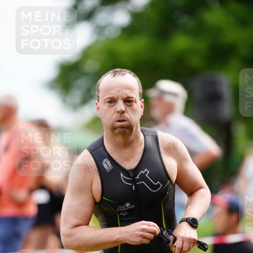 21.06.2026 - 29. Vierlanden-Triathlon LAZAROV Photography http://msf.ph/oto/9863879 21.06.2026 11:12:06 Schwimmen 638, 803, 807 meine-sportfotos.de