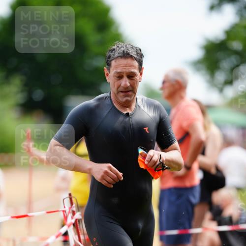 21.06.2026 - 29. Vierlanden-Triathlon LAZAROV Photography http://msf.ph/oto/9863886 21.06.2026 11:12:27 Schwimmen 763, 766, 813 meine-sportfotos.de