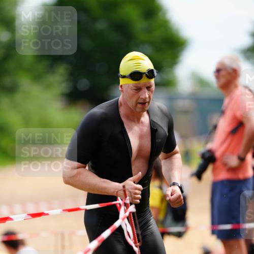 21.06.2026 - 29. Vierlanden-Triathlon LAZAROV Photography http://msf.ph/oto/9863894 21.06.2026 11:12:36 Schwimmen 759, 766, 772, 813 meine-sportfotos.de
