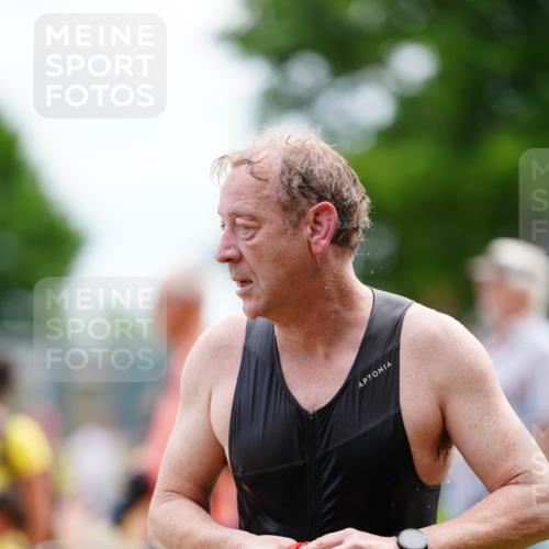 21.06.2026 - 29. Vierlanden-Triathlon LAZAROV Photography http://msf.ph/oto/9863899 21.06.2026 11:12:39 Schwimmen 759, 760, 766, 772, 817 meine-sportfotos.de