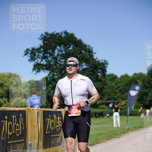 21.06.2026 - Viking Triathlon Michael Burmester http://msf.ph/oto/9863933 21.06.2026 16:28:56 Laufen 309 meine-sportfotos.de