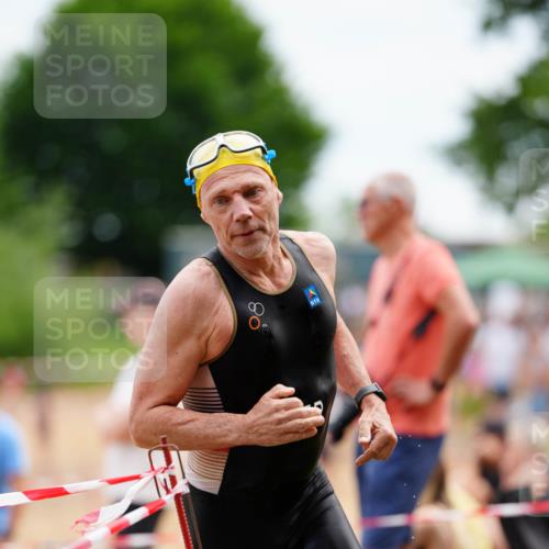 21.06.2026 - 29. Vierlanden-Triathlon LAZAROV Photography http://msf.ph/oto/9863941 21.06.2026 11:13:30 Schwimmen 779, 780, 785, 823 meine-sportfotos.de