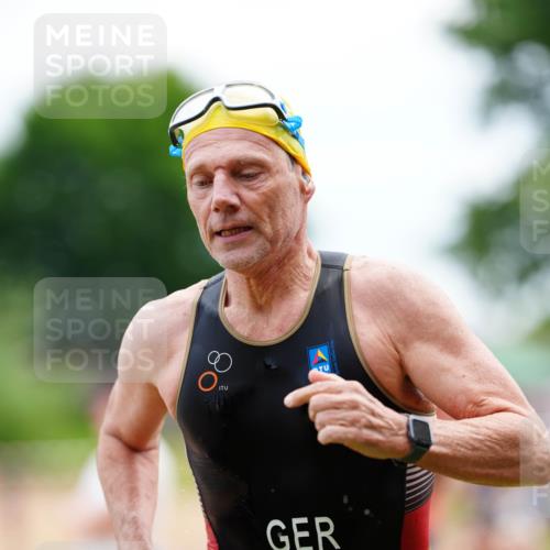 21.06.2026 - 29. Vierlanden-Triathlon LAZAROV Photography http://msf.ph/oto/9863946 21.06.2026 11:13:31 Schwimmen 780, 785, 823 meine-sportfotos.de