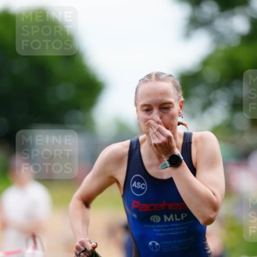 21.06.2026 - 29. Vierlanden-Triathlon LAZAROV Photography http://msf.ph/oto/9863961 21.06.2026 11:14:06 Schwimmen 838 meine-sportfotos.de