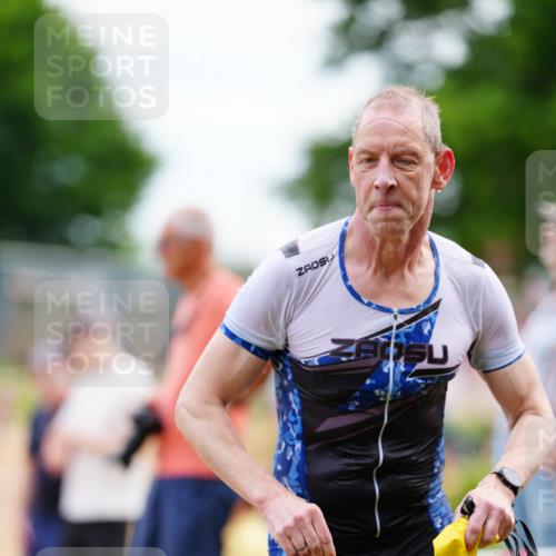 21.06.2026 - 29. Vierlanden-Triathlon LAZAROV Photography http://msf.ph/oto/9864003 21.06.2026 11:15:31 Schwimmen 781 meine-sportfotos.de