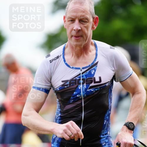 21.06.2026 - 29. Vierlanden-Triathlon LAZAROV Photography http://msf.ph/oto/9864005 21.06.2026 11:15:31 Schwimmen 781 meine-sportfotos.de