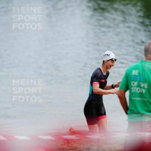 21.06.2026 - 29. Vierlanden-Triathlon LAZAROV Photography http://msf.ph/oto/9864040 21.06.2026 11:17:34 Schwimmen 863 meine-sportfotos.de