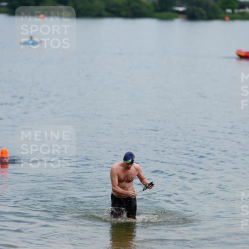 21.06.2026 - 29. Vierlanden-Triathlon LAZAROV Photography http://msf.ph/oto/9864056 21.06.2026 11:18:25 Schwimmen 769 meine-sportfotos.de