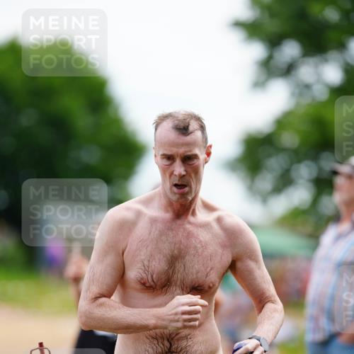 21.06.2026 - 29. Vierlanden-Triathlon LAZAROV Photography http://msf.ph/oto/9864080 21.06.2026 11:18:38 Schwimmen 662, 769, 786, 905 meine-sportfotos.de