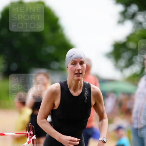 21.06.2026 - 29. Vierlanden-Triathlon LAZAROV Photography http://msf.ph/oto/9864097 21.06.2026 11:18:51 Schwimmen 662, 844, 879, 882, 905 meine-sportfotos.de