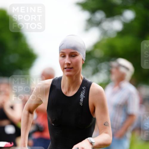 21.06.2026 - 29. Vierlanden-Triathlon LAZAROV Photography http://msf.ph/oto/9864099 21.06.2026 11:18:51 Schwimmen 662, 844, 879, 882, 905 meine-sportfotos.de