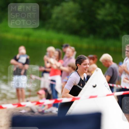 21.06.2026 - 29. Vierlanden-Triathlon LAZAROV Photography http://msf.ph/oto/9864114 21.06.2026 11:19:05 Schwimmen 776, 828, 835 meine-sportfotos.de