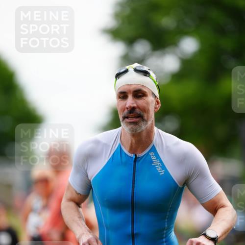 21.06.2026 - 29. Vierlanden-Triathlon LAZAROV Photography http://msf.ph/oto/9864131 21.06.2026 11:19:12 Schwimmen 776, 828, 835, 900 meine-sportfotos.de