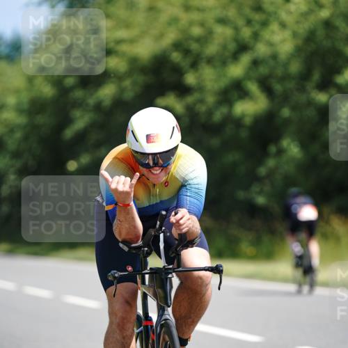 21.06.2026 - Viking Triathlon Michael Burmester http://msf.ph/oto/9864153 21.06.2026 11:46:22 Radfahren 87, 95, 181, 181, 295, 335, 355, 409, 462, 567, 649, 649, 664 meine-sportfotos.de