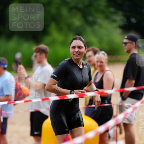 21.06.2026 - 29. Vierlanden-Triathlon LAZAROV Photography http://msf.ph/oto/9864189 21.06.2026 11:20:28 Schwimmen 237, 790, 804, 883, 884 meine-sportfotos.de