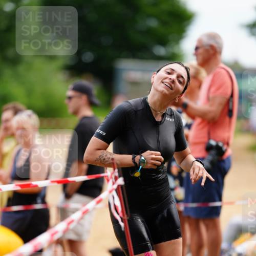 21.06.2026 - 29. Vierlanden-Triathlon LAZAROV Photography http://msf.ph/oto/9864191 21.06.2026 11:20:29 Schwimmen 237, 790, 804, 883 meine-sportfotos.de