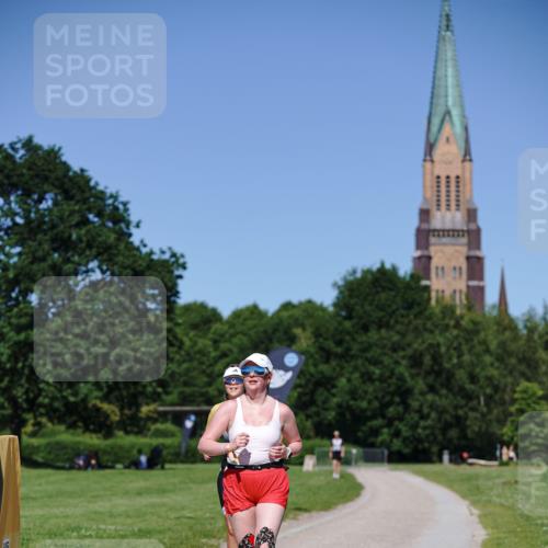 21.06.2026 - Viking Triathlon Michael Burmester http://msf.ph/oto/9864223 21.06.2026 16:37:52 Laufen 297, 646 meine-sportfotos.de