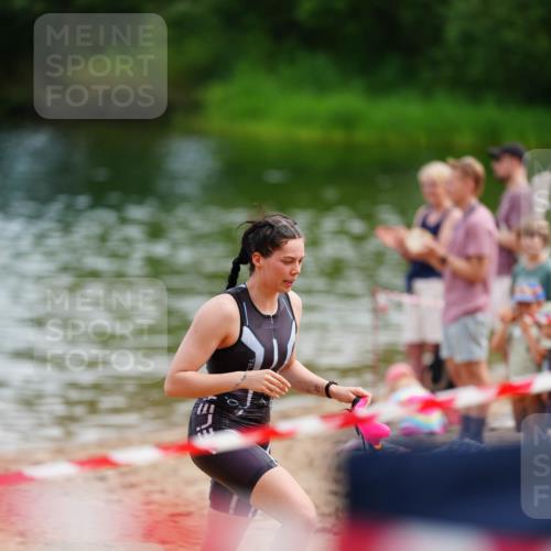 21.06.2026 - 29. Vierlanden-Triathlon LAZAROV Photography http://msf.ph/oto/9864242 21.06.2026 11:21:14 Schwimmen 788, 891, 897 meine-sportfotos.de