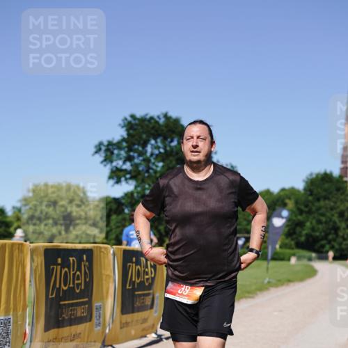 21.06.2026 - Viking Triathlon Michael Burmester http://msf.ph/oto/9864296 21.06.2026 16:39:34 Laufen 39, 70 meine-sportfotos.de