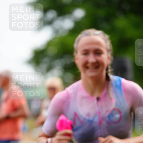 21.06.2026 - 29. Vierlanden-Triathlon LAZAROV Photography http://msf.ph/oto/9864297 21.06.2026 11:22:10 Schwimmen 866, 872 meine-sportfotos.de