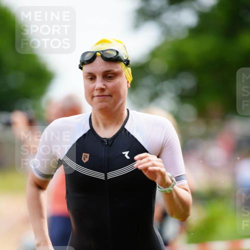 21.06.2026 - 29. Vierlanden-Triathlon LAZAROV Photography http://msf.ph/oto/9864331 21.06.2026 11:22:43 Schwimmen 841, 848, 878, 885, 899, 906 meine-sportfotos.de