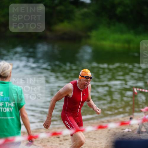 21.06.2026 - 29. Vierlanden-Triathlon LAZAROV Photography http://msf.ph/oto/9864348 21.06.2026 11:23:07 Schwimmen 762, 854, 880 meine-sportfotos.de