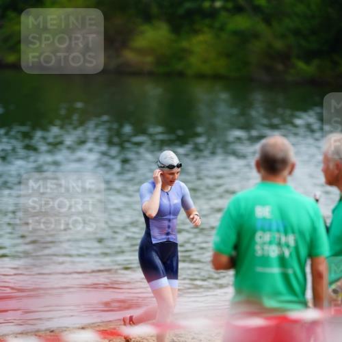21.06.2026 - 29. Vierlanden-Triathlon LAZAROV Photography http://msf.ph/oto/9864384 21.06.2026 11:23:41 Schwimmen 842 meine-sportfotos.de