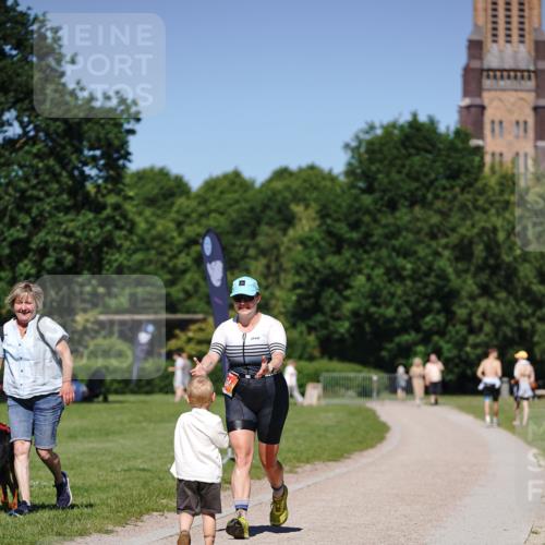 21.06.2026 - Viking Triathlon Michael Burmester http://msf.ph/oto/9864395 21.06.2026 16:41:16 Laufen 434 meine-sportfotos.de