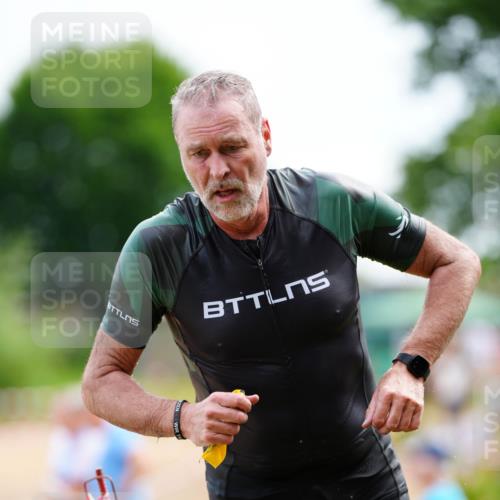 21.06.2026 - 29. Vierlanden-Triathlon LAZAROV Photography http://msf.ph/oto/9864406 21.06.2026 11:23:57 Schwimmen 771 meine-sportfotos.de