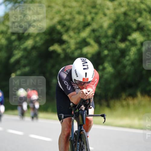 21.06.2026 - Viking Triathlon Michael Burmester http://msf.ph/oto/9864426 21.06.2026 11:48:30 Radfahren 34, 45, 97, 125, 125, 150, 150, 188, 197, 250, 283, 291, 303, 327, 340, 434, 485, 553, 553, 616, 616, 622, 622, 651, 652, 663, 665, 669 meine-sportfotos.de