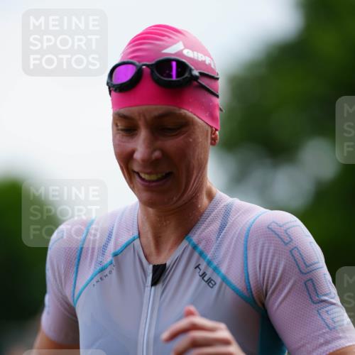 21.06.2026 - 29. Vierlanden-Triathlon LAZAROV Photography http://msf.ph/oto/9864448 21.06.2026 11:24:39 Schwimmen 837, 840, 852, 859, 888, 903 meine-sportfotos.de