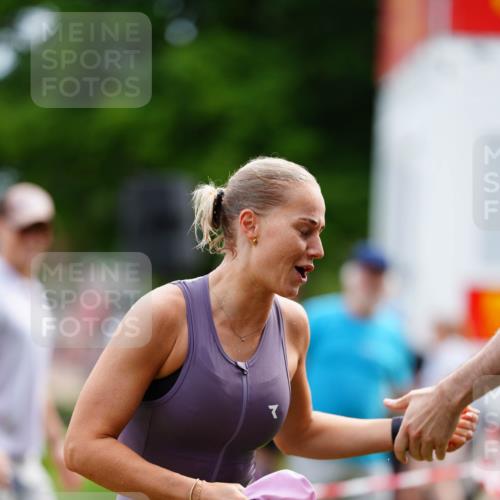 21.06.2026 - 29. Vierlanden-Triathlon LAZAROV Photography http://msf.ph/oto/9864476 21.06.2026 11:25:08 Schwimmen 832, 860, 894 meine-sportfotos.de