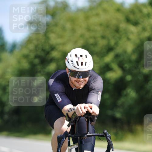 21.06.2026 - Viking Triathlon Michael Burmester http://msf.ph/oto/9864507 21.06.2026 11:48:51 Radfahren 167, 250, 283, 291, 305, 307, 433, 473, 616 meine-sportfotos.de