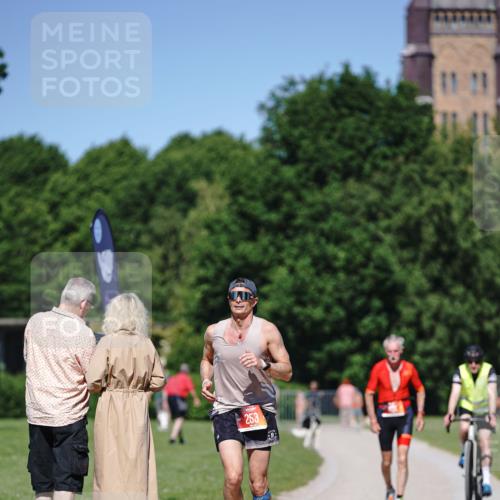 21.06.2026 - Viking Triathlon Michael Burmester http://msf.ph/oto/9864521 21.06.2026 16:44:40 Laufen 253 meine-sportfotos.de