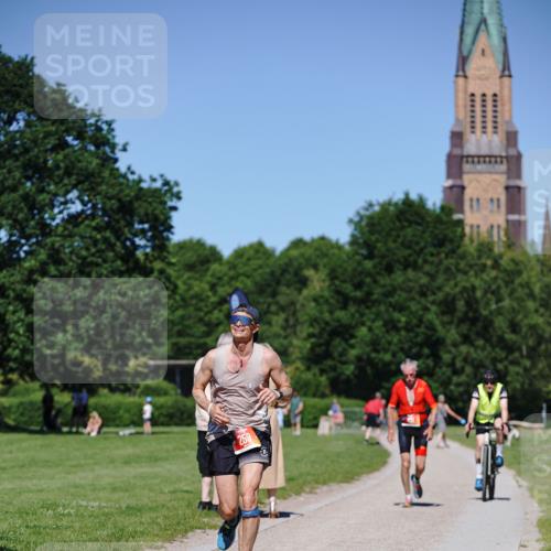 21.06.2026 - Viking Triathlon Michael Burmester http://msf.ph/oto/9864527 21.06.2026 16:44:44 Laufen 253, 431 meine-sportfotos.de